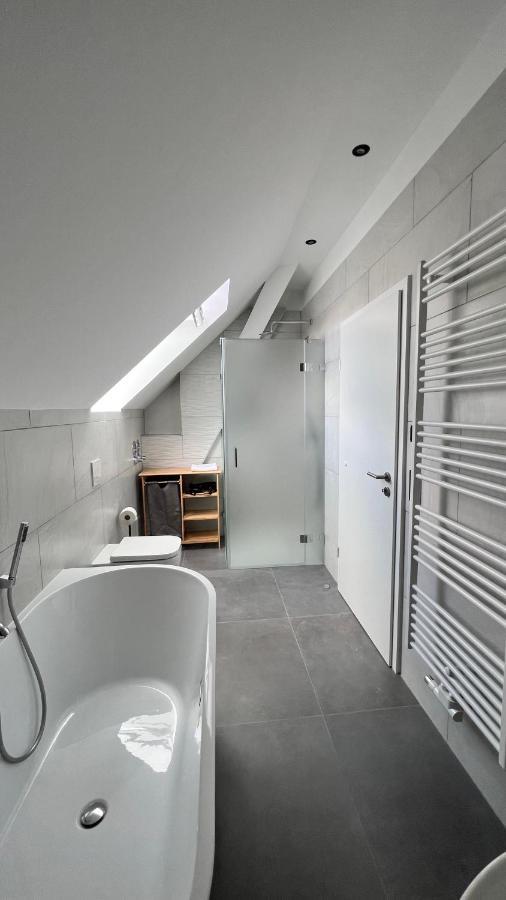 New Nomads Ferienwohnung Am See ツォッセン エクステリア 写真